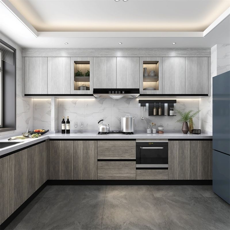 Accesorios de cajones Blum para 2022 Gabinete de cocina gris en renovación moderna de la villa