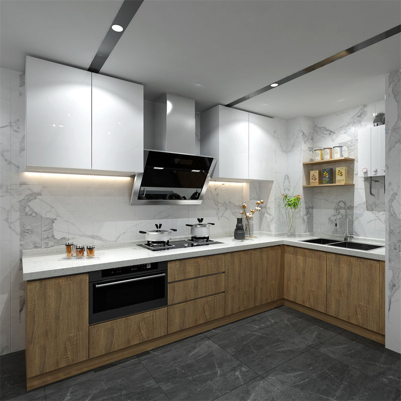 Modernice su cocina con armarios de madera de estilo europeo y despensa en 2022