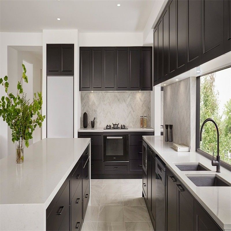 Armario de cocina de madera de color carilla personalizado para cocinas italianas modernas