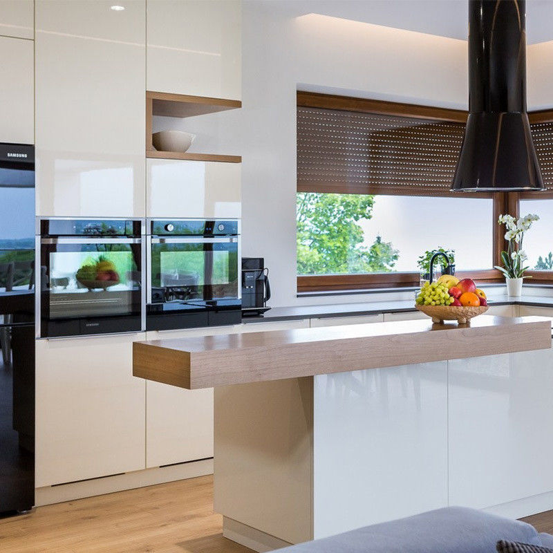 Fabricación perfecta Mercado de muebles italiano Armarios de cocina modulares con patada de pie