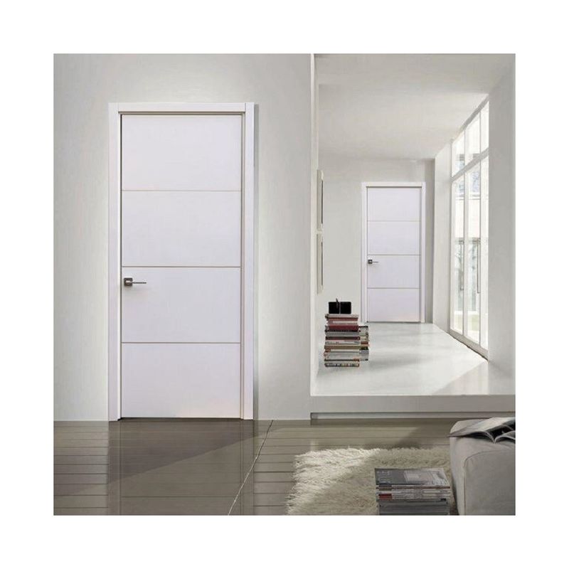 Puerta de seguridad de madera maciza de apertura lateral interior con diseño de instalación simple