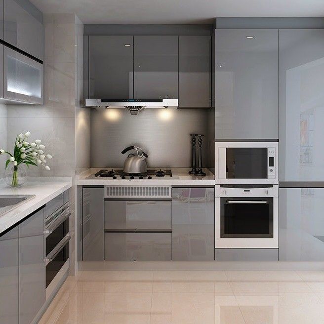 Conjunto de gabinete de cocina de diseño moderno brillante hecho con madera sólida y accesorios de patada de pie