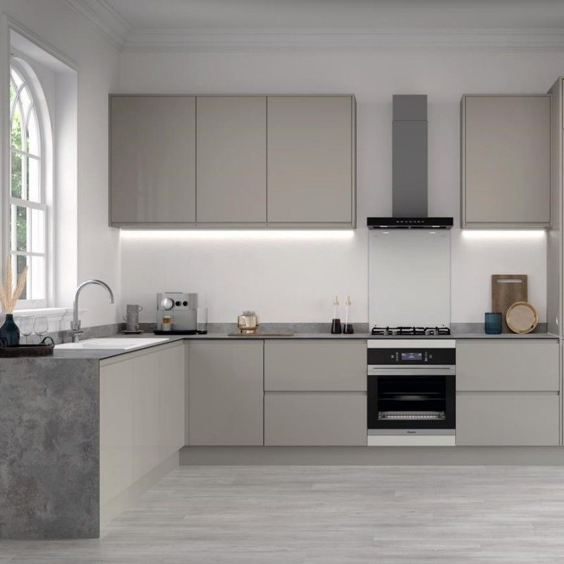 Gabinete de cocina de laca blanca personalizado con panel de puerta de membrana de PVC y cajón Blum