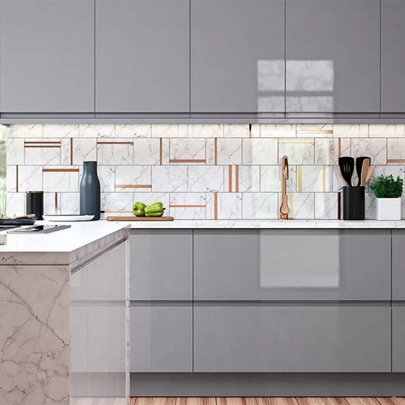 Muebles italianos ventajosos para villas y apartamentos