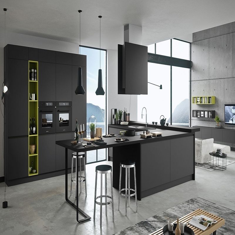 El gabinete de la pared de la cocina de madera maciza en diseño moderno con tamaño personalizado e impermeable
