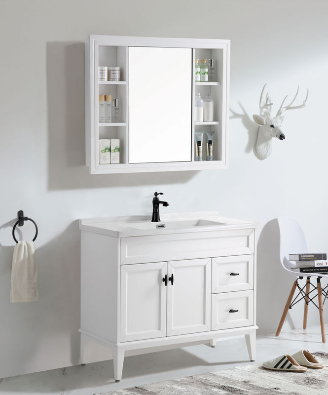 Vanidad de baño impermeable personalizada de alta gama con fregadero y acabado de puerta en PVC / laca
