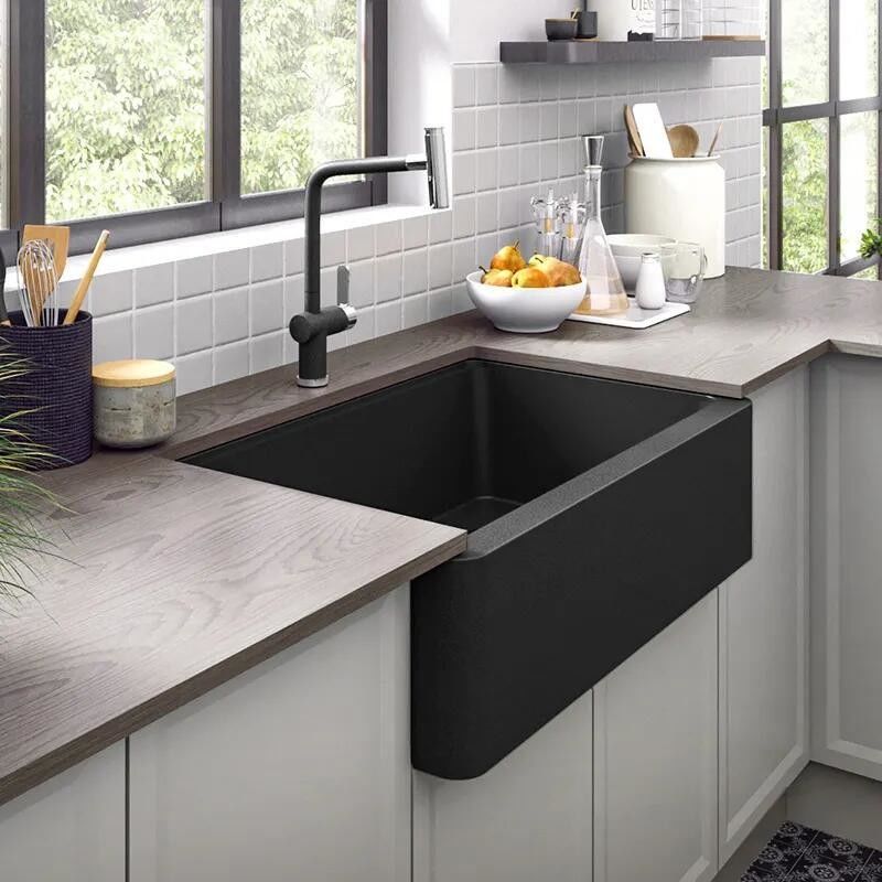Armario de cocina de conjunto completo de Vietnam con material Mdf grabado en estilo de diseño moderno
