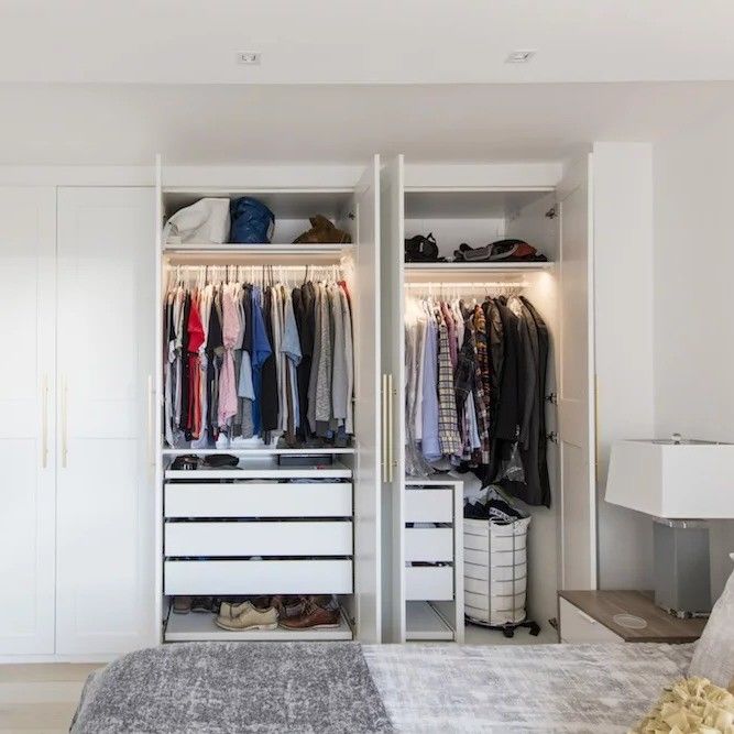 Armario de madera de dormitorio de alta gama con estilo europeo y 2D / 3D