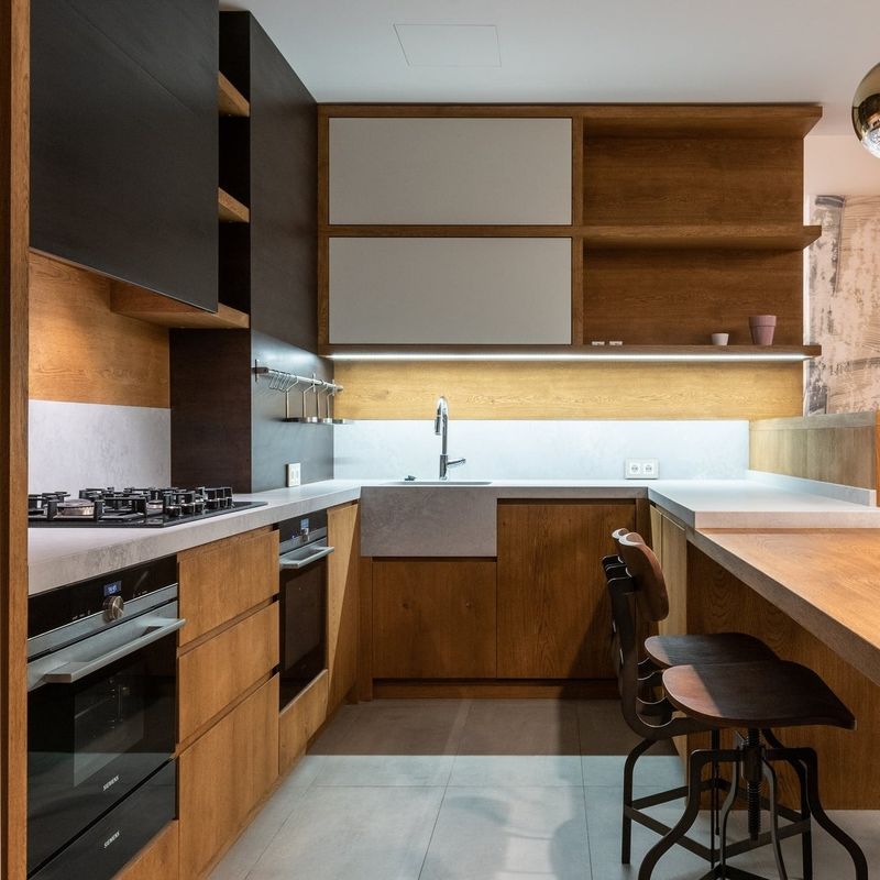 Diseño de gabinete de cocina Modular Madera sólida Mdf Veneer Laca Finish Madera de nuez Color