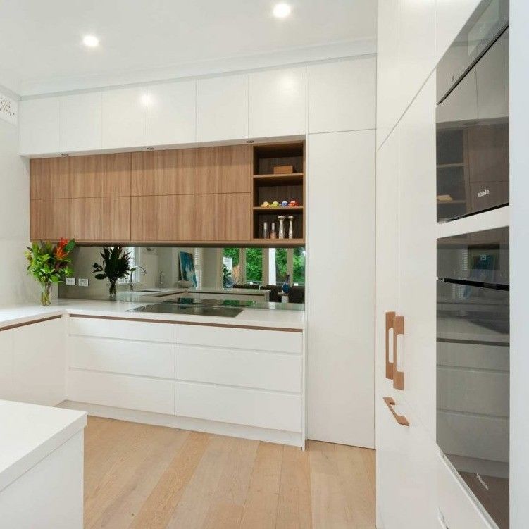 Diseño de gabinete de cocina Modular Madera sólida Mdf Veneer Laca Finish Madera de nuez Color