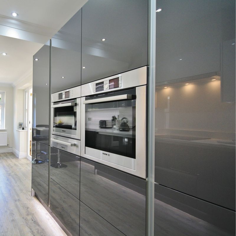 Armario de cocina de laca de alto brillo con estilo moderno personalizado y panel de puerta acrílico