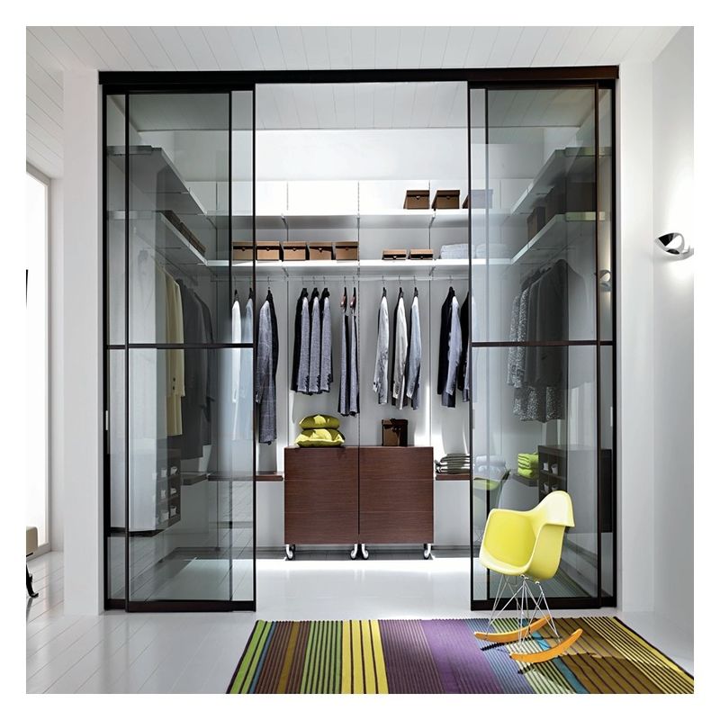 Elegante armario de vidrio con luz LED para los dibujos del cliente