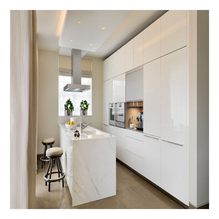 Cabinetes de madera sólida blancos brillantes Tipo de gabinete gabinetes de cocina modulares CAD / 3D libremente