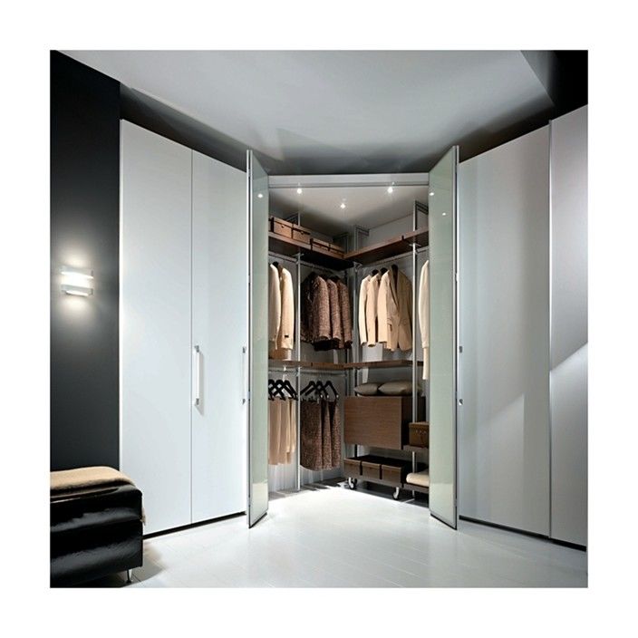 Solución de almacenamiento de madera minimalista para muebles de dormitorio