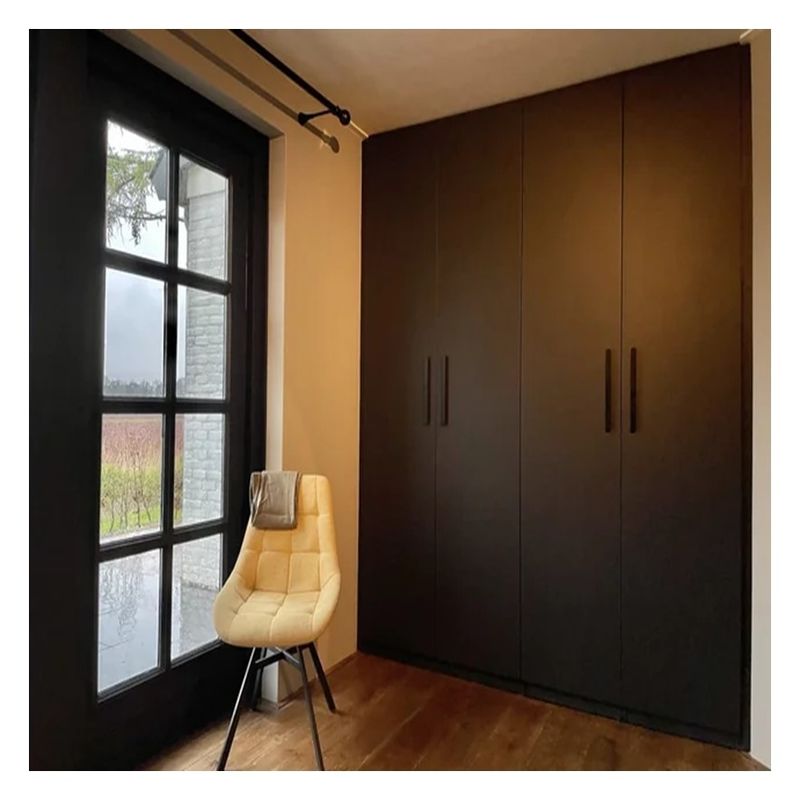 Armario de dormitorio moderno de madera con puertas de salida