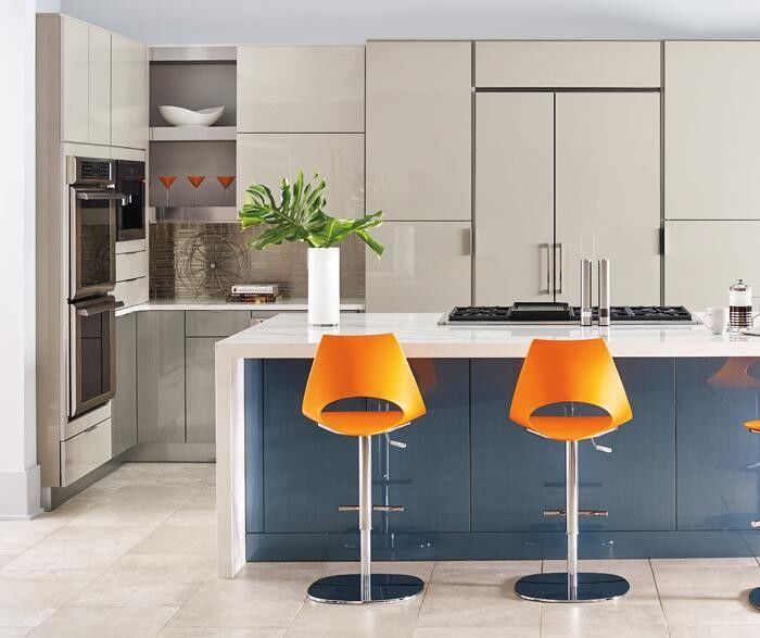 Armario modular europeo Blum de diseño moderno completo con color de carilla personalizado y fregadero