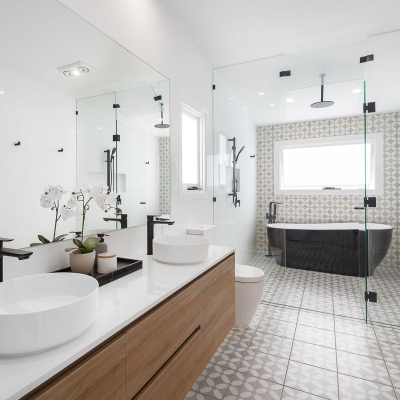 Baño pequeño rectangular colgante de la pared Lavabo de la vanidad con bañera y espejo incluido