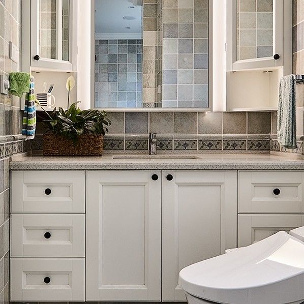 Diseños personalizados de 42 pulgadas de baño con espejo LED y gabinete combinado