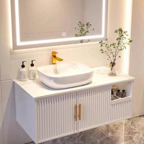 Combo moderno de baño blanco con espejo y fregadero de mármol cultivado de 38-46 pulgadas