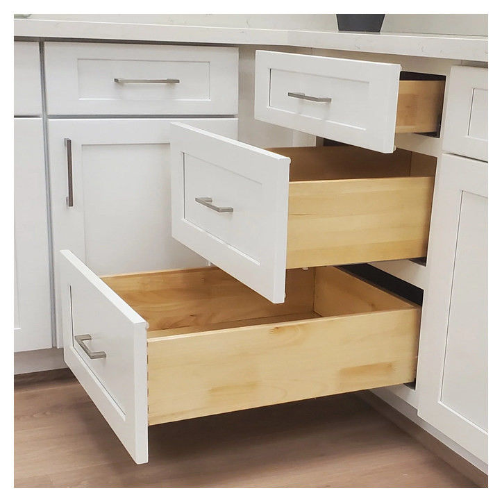 Cabinet de cocina de madera sólida modular de estilo Shaker de apartamento Puertas y cajones