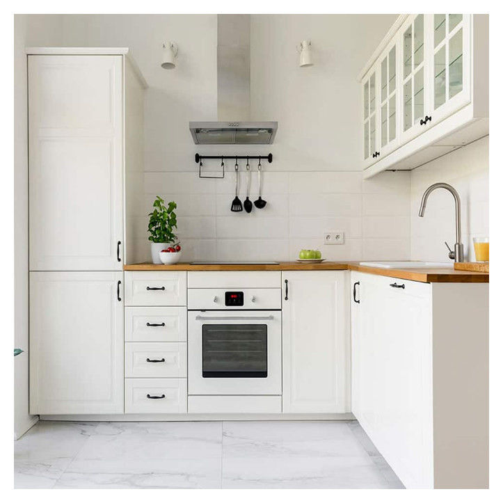 Cabinet de cocina de madera sólida modular de estilo Shaker de apartamento Puertas y cajones