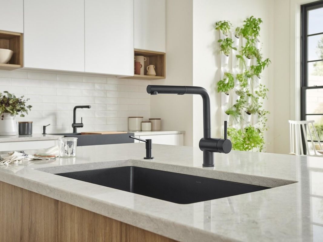 2024 Armarios de cocina en forma de U con isla La combinación perfecta de estilo y función