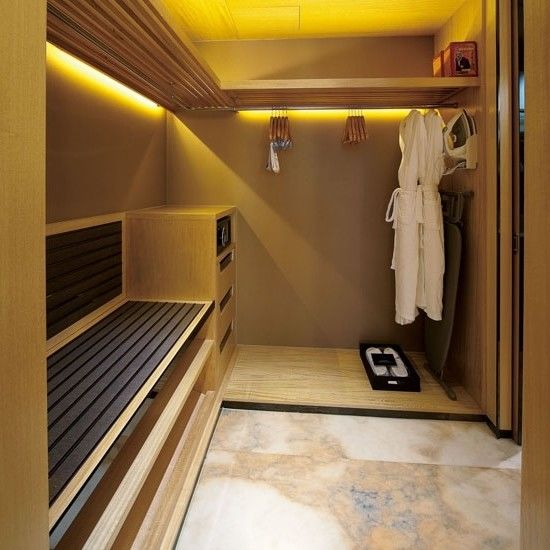 Estilo moderno Ropa de madera Armario Diseño de lujo personalizado para casa Villa Hotel Apartamento