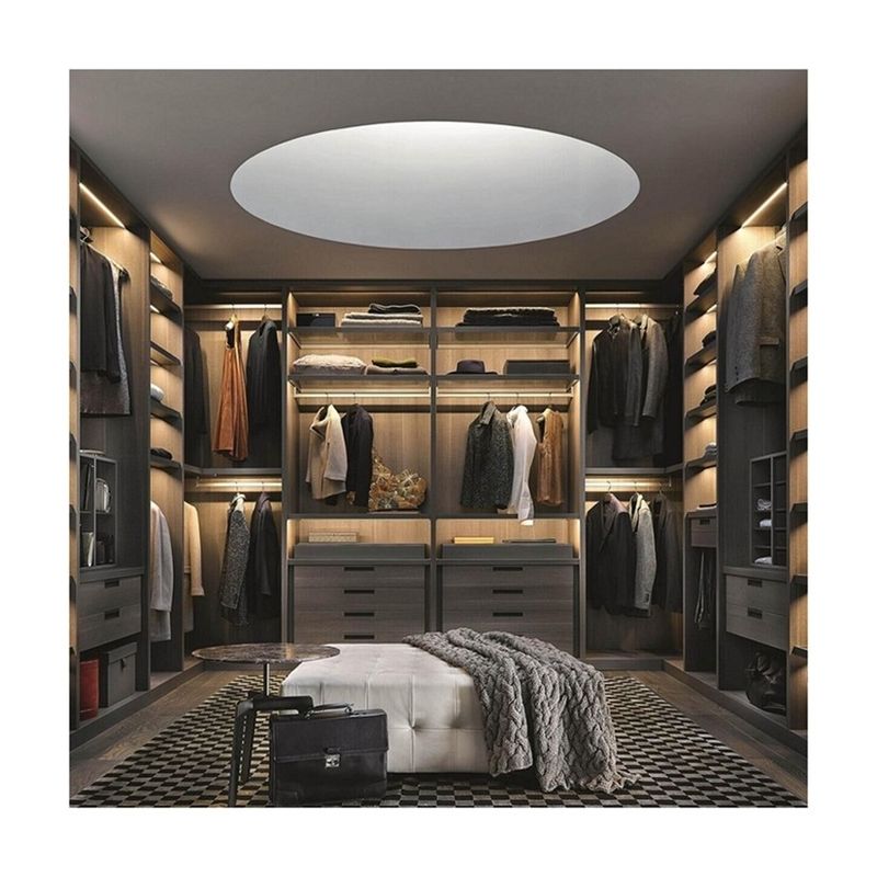 Sistema contemporáneo convertible YALIG Pole Walk In Room Gabinete de estilo abierto Armarios de armario grande