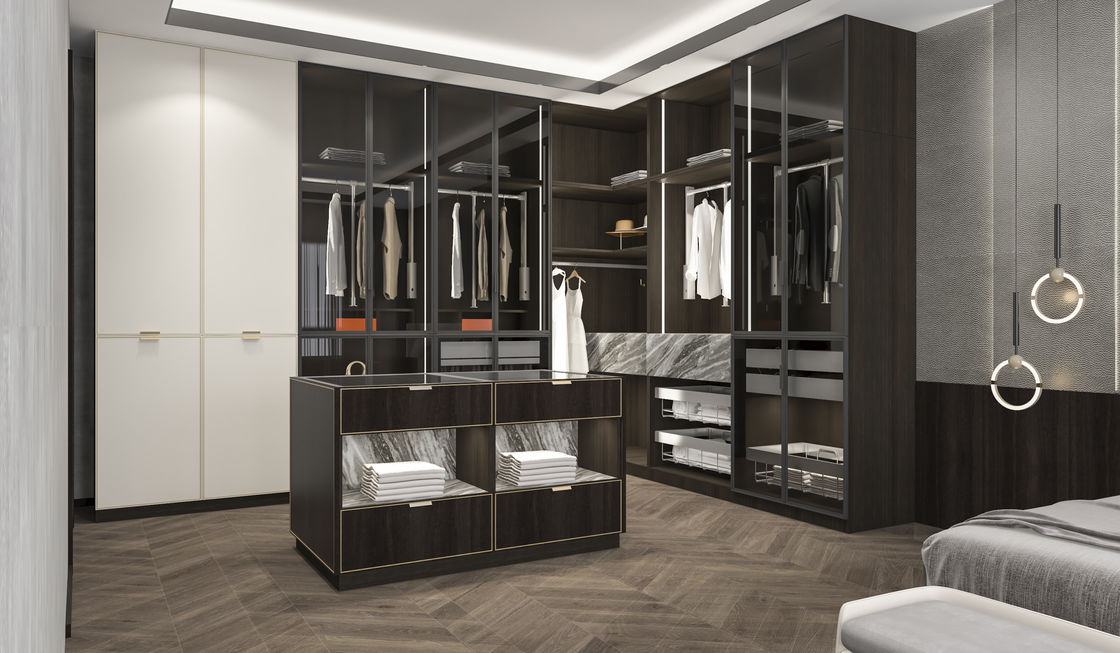 PANEL personalizado de estilo de madera de almacenamiento de la habitación organizador de ropa caminar en el armario